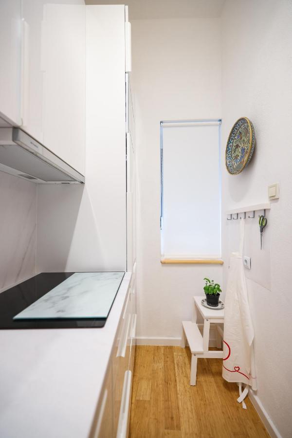 Iadra Apartment In City Center Zadar Exterior foto